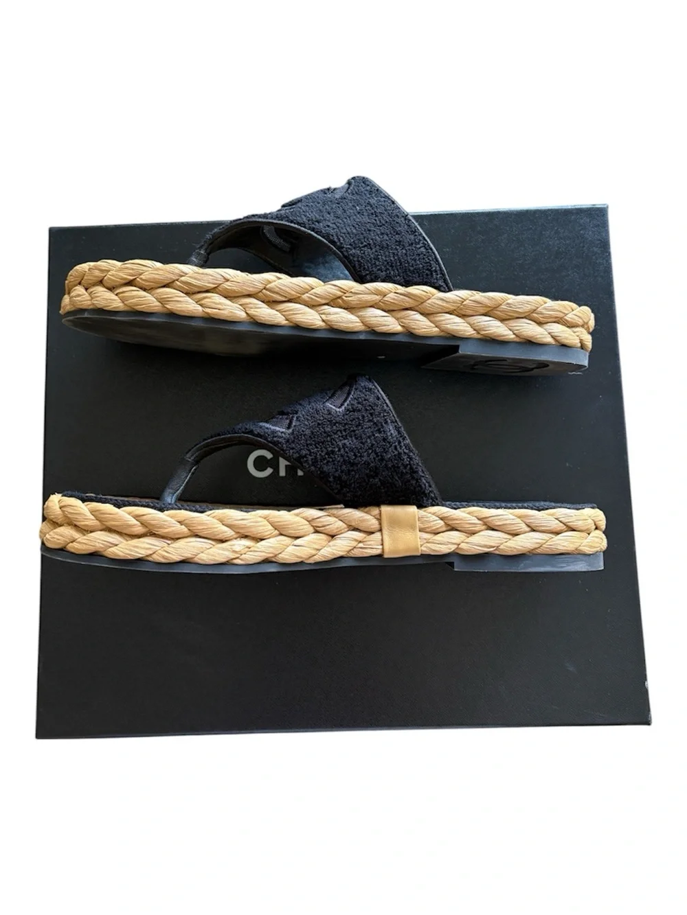 CHANEL Black and Natural Raffia Thong Sandals